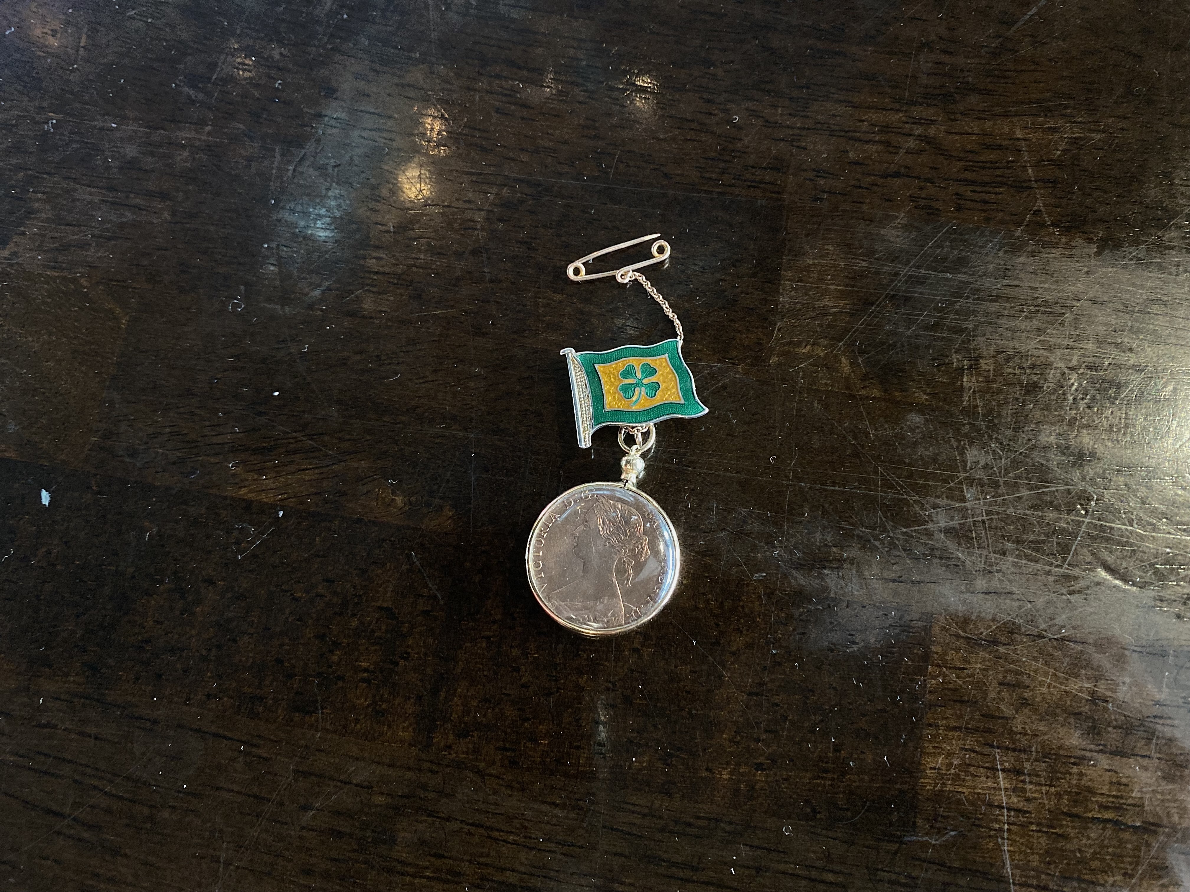 Brooch belonging to Jane Lazarus