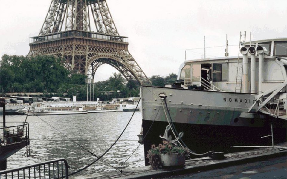 Nomadic On The Seine