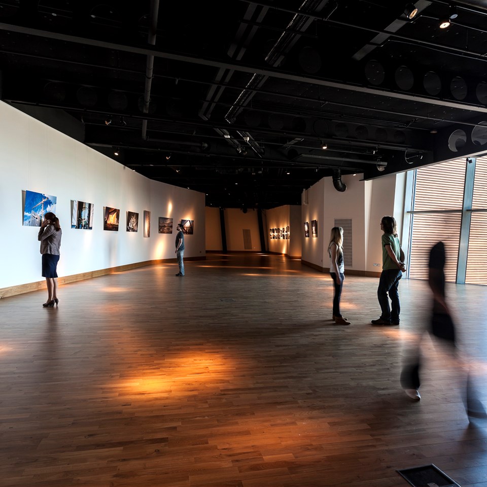The Andrews Gallery