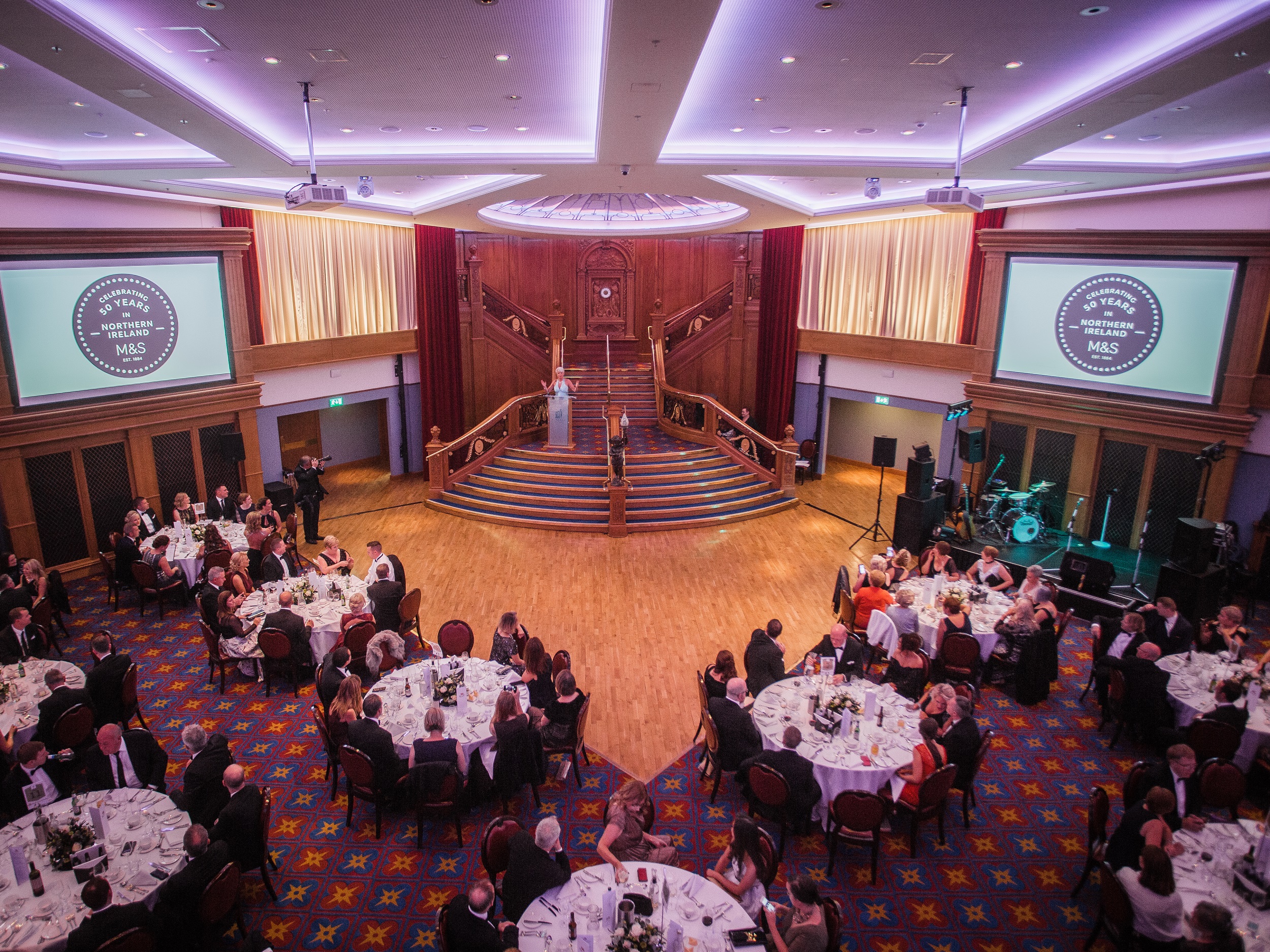 TITANIC EVENTS JBELL 52 SML