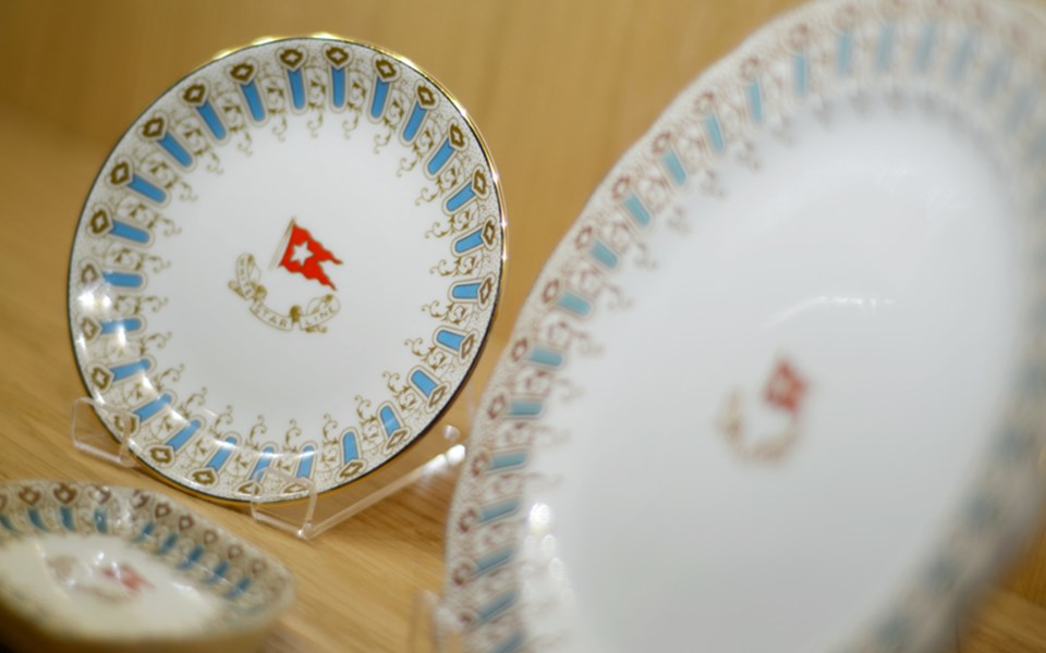 Table Ware3