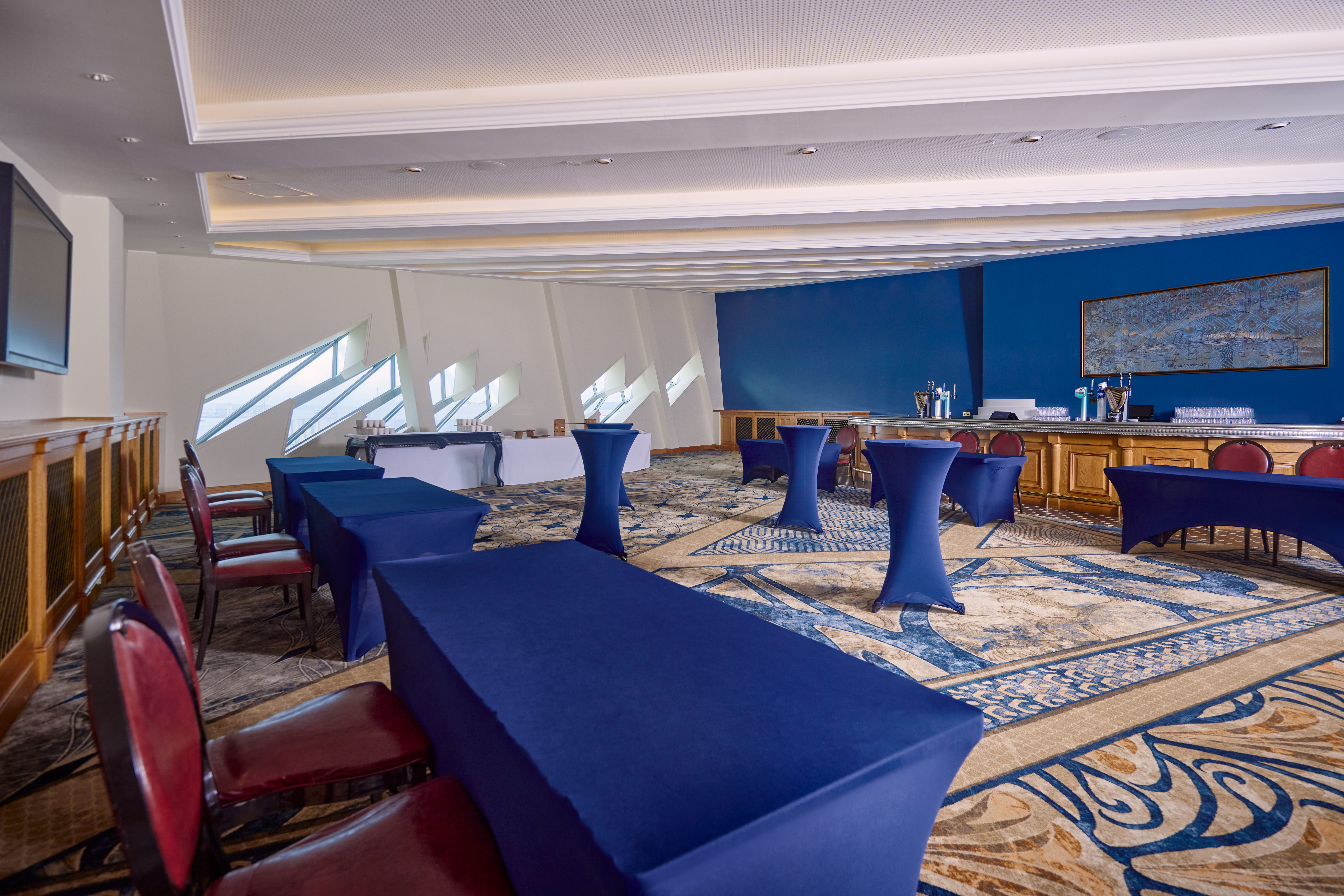 Britannic Suite
